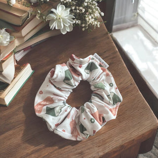 Bookish Scrunchie