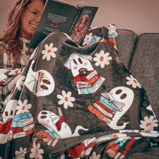 Ghost Reading Blanket