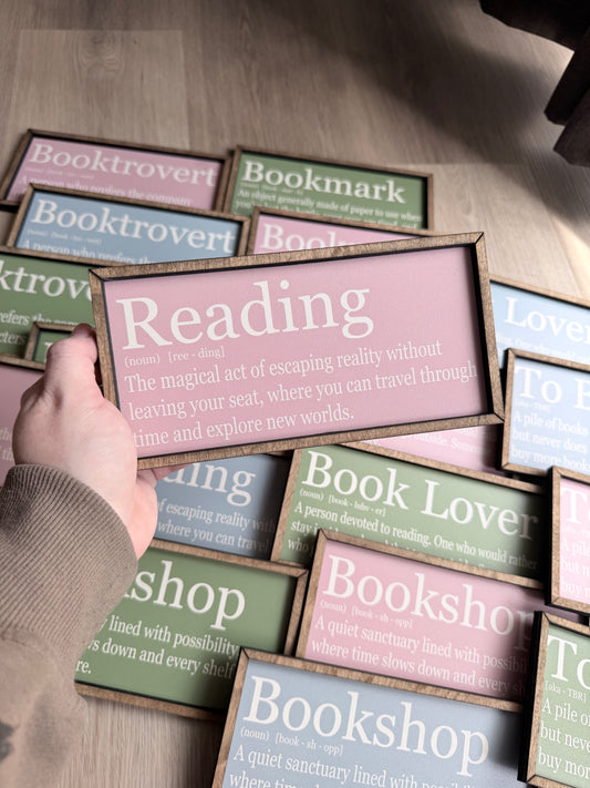 Shelfie - Reading Definition